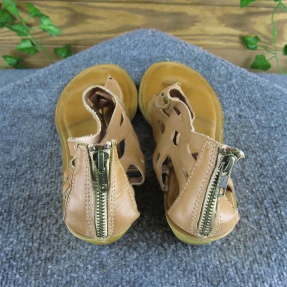 Baretraps Women's Baccall T-Strap Brown Synthetic Sz 8.5 Medium Gently Used 2025